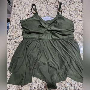 Nwt Bloomchic Plus Swimsuit